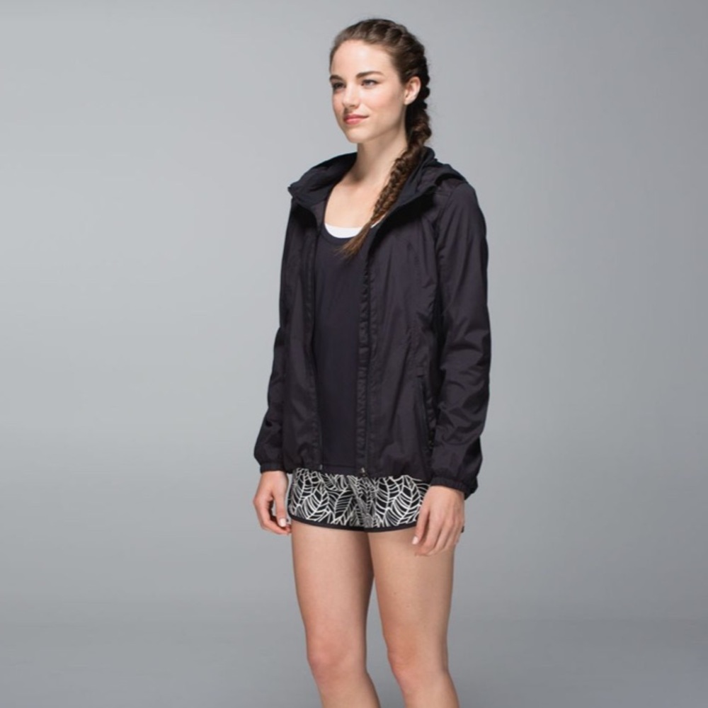 Lululemon Run Speed Short